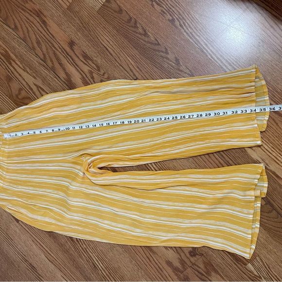 Patrons of Peace Split Knot Cut-out Front Jumpsuit Yellow & White Stripe Sz-M - Picture 6 of 8
